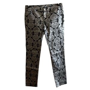 INC International Concepts size 10 black & silver metallic print jeans